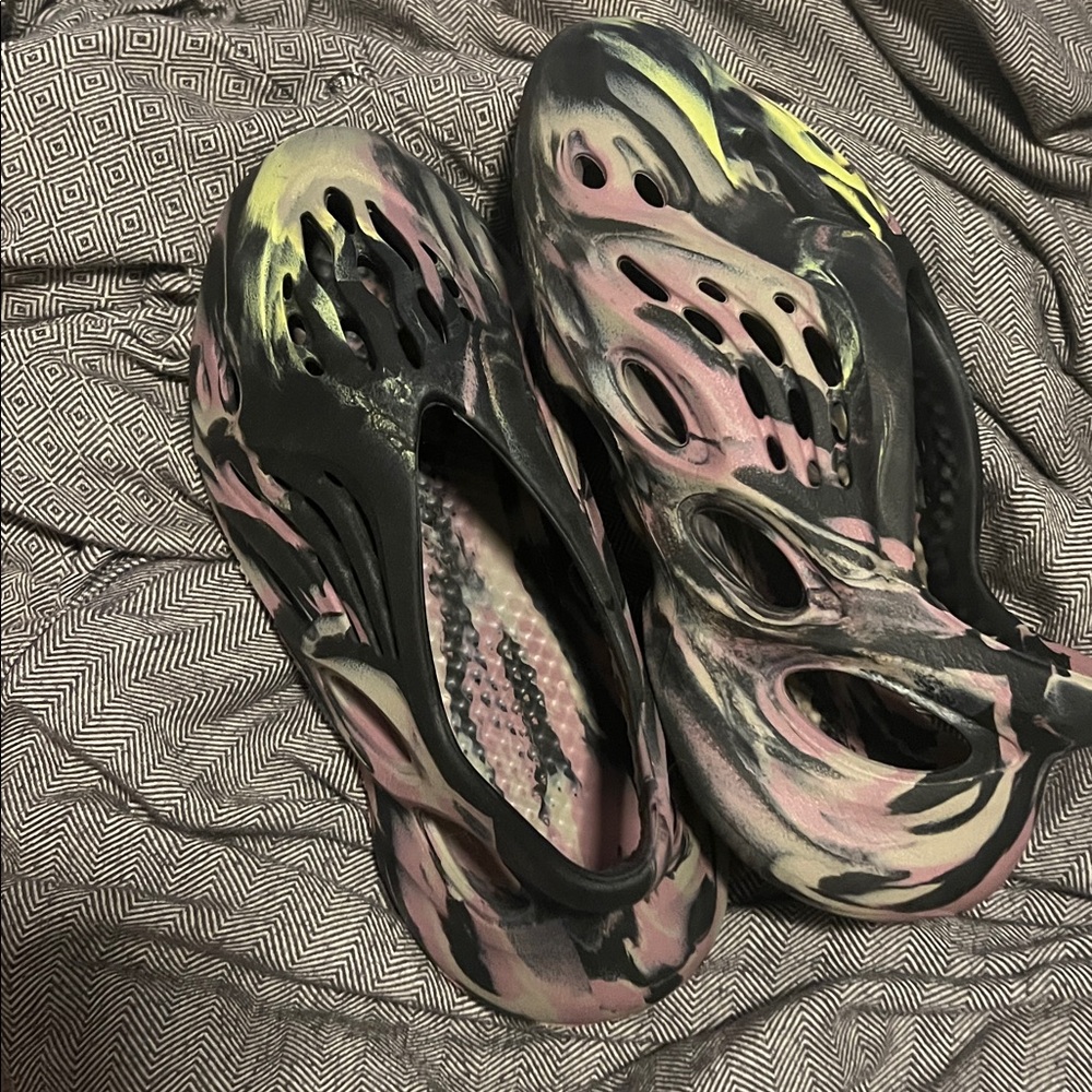 Multicolor Slip-On Clogs - Picture 3 of 5